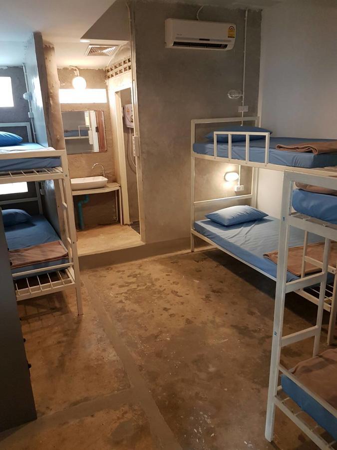 Shut Eye Party Hostel (Adults Only) 拜县 外观 照片