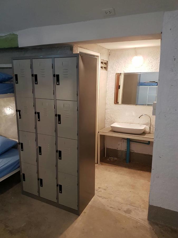 Shut Eye Party Hostel (Adults Only) 拜县 外观 照片